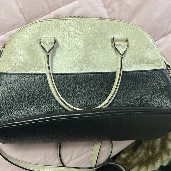 Used Kate spade black and white bag. It is dirty, see pictures but that’s all. - Picture 8 of 11